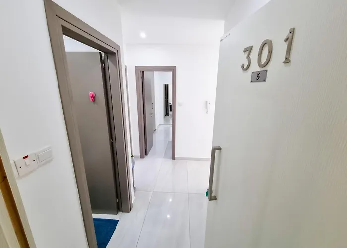 Sea La Vie Seaview * Larnaka